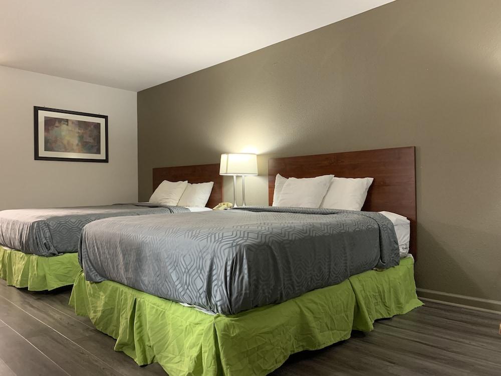 Econo Lodge Troy photo 3