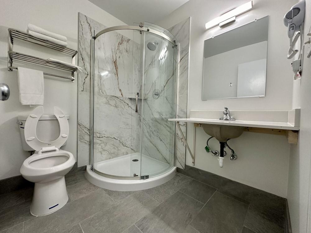Royal Inn Charlotte Airport Hotel photo 15