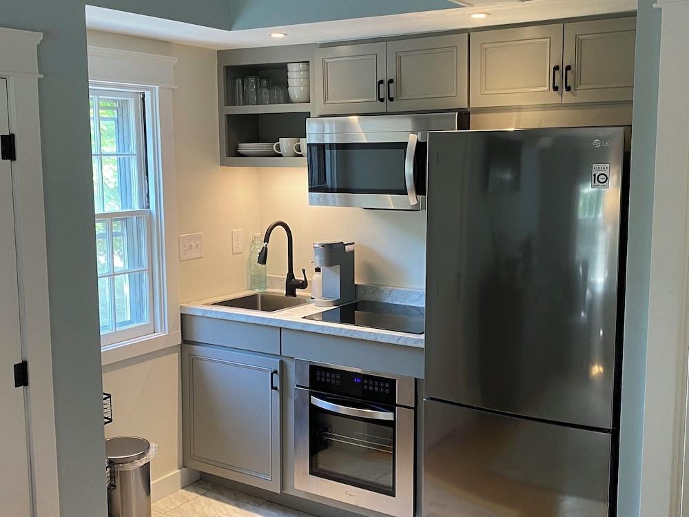 Inn at Perkins Cove photo 43