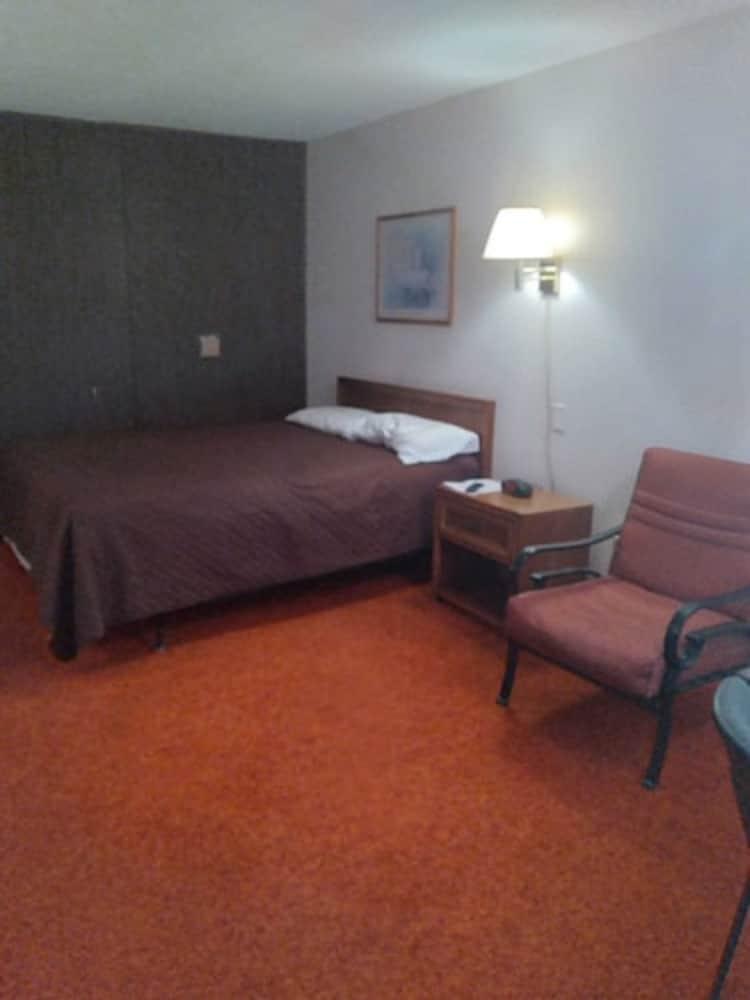 OYO Sandman Inn photo 5
