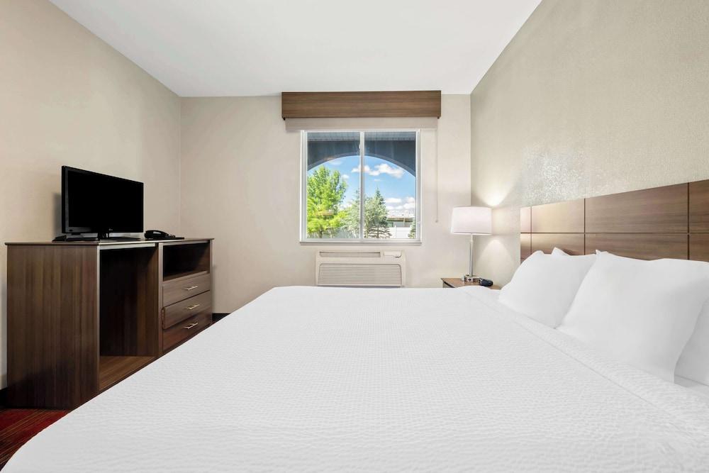 Best Western Dartmouth-New Bedford photo 8