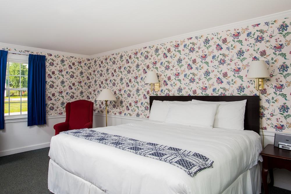 Old Sturbridge Inn and Reeder Family Lodges photo 12