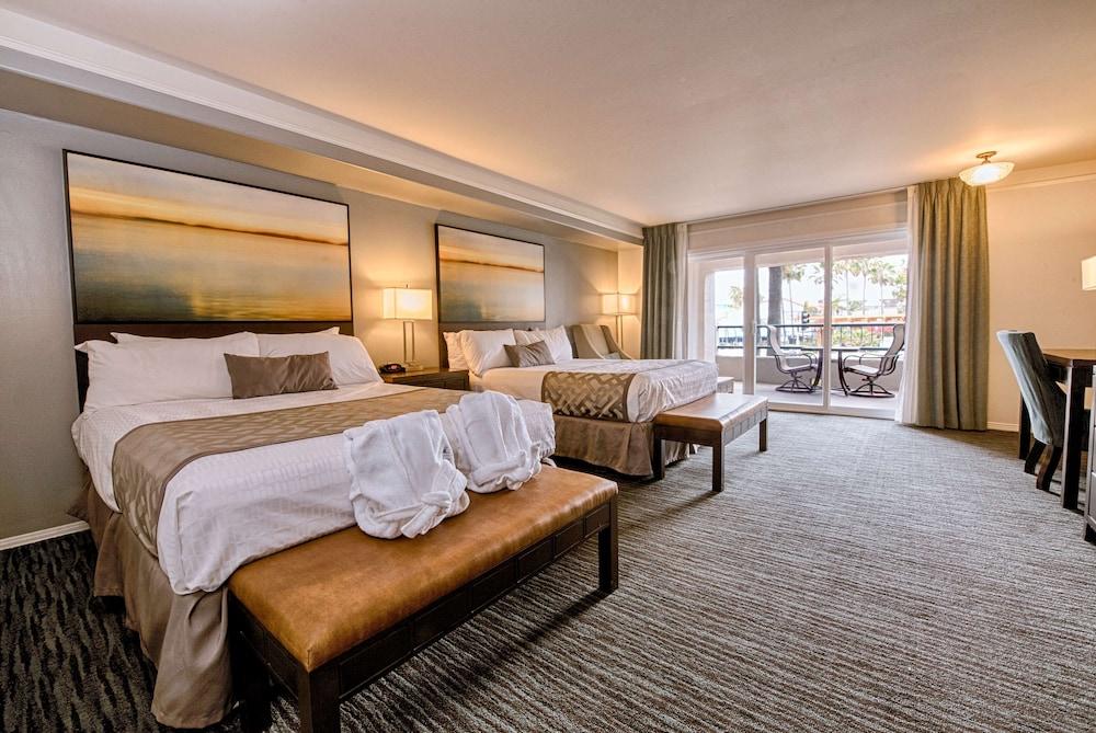 Tamarack Beach Resort Hotel photo 2