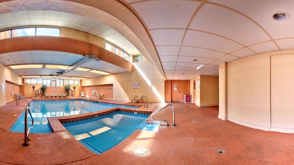 Barcelona Suites photo 15