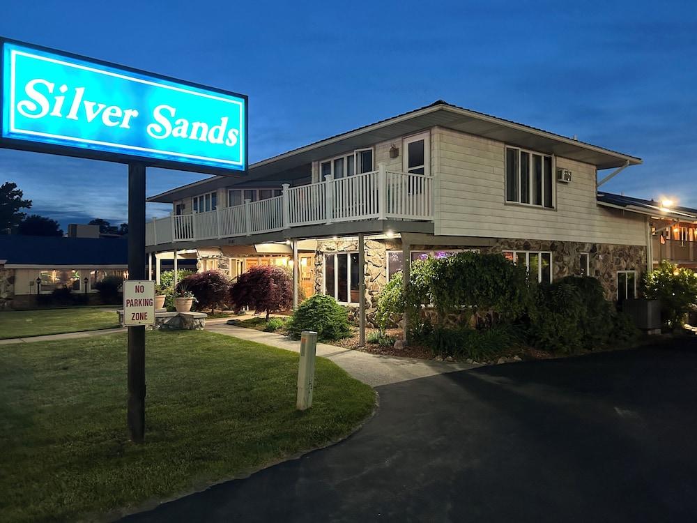 Silver Sands Hotel & Resort photo 9