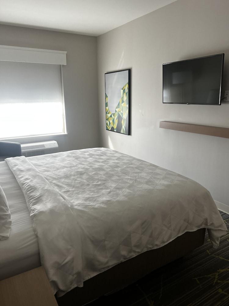 Holiday Inn & Suites Houston NW - Willowbrook by IHG photo 12