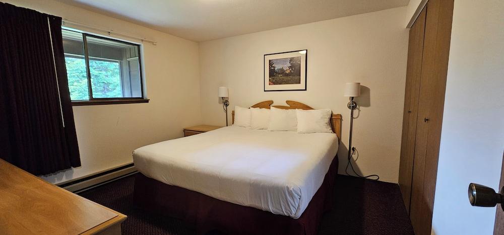 Olympic Suites Inn photo 3