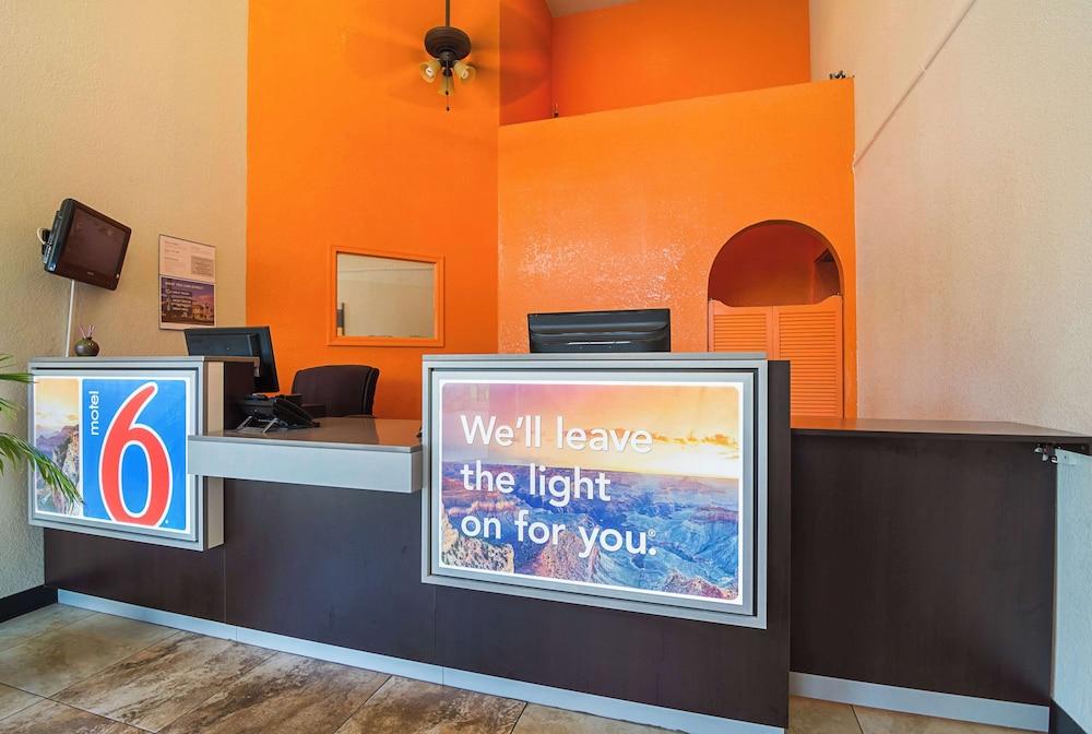 Motel 6 Chandler, AZ photo 5