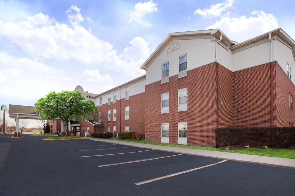 Wingate by Wyndham Roseville/Detroit — hotel in Roseville
