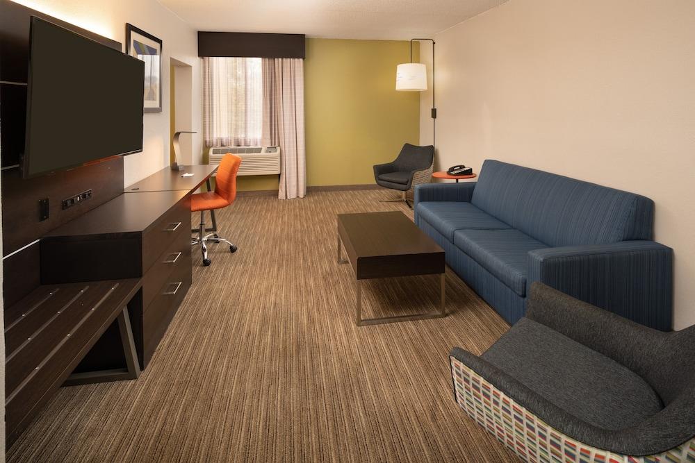 Holiday Inn Express Rochester - Greece by IHG photo 17