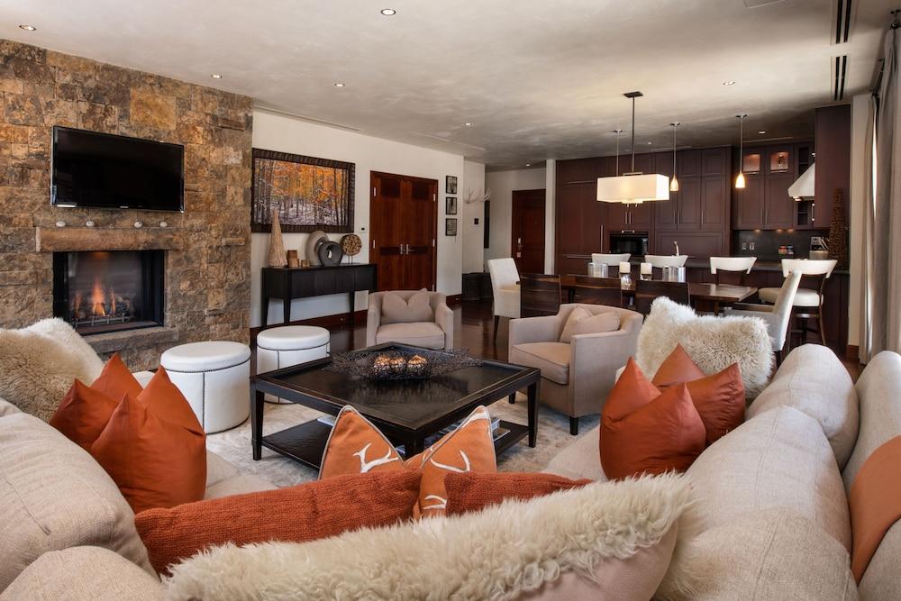Solaris Residences photo 59