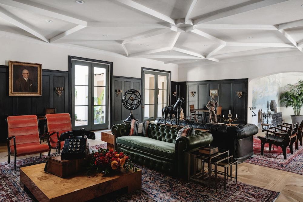Commodore Perry Estate, Auberge Collection photo 49