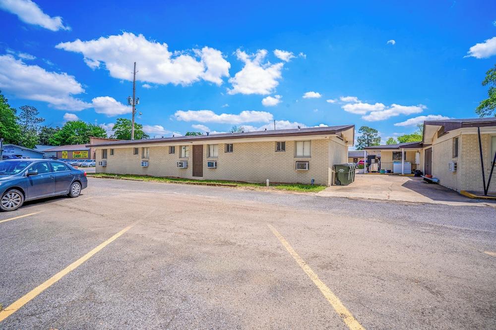 Cypress Inn Motel By OYO West Monroe I-20 photo 23
