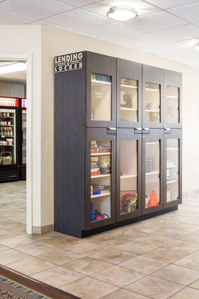 Candlewood Suites Bellevue by IHG photo 25