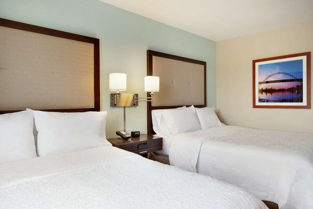 Hampton Inn Clackamas photo 3