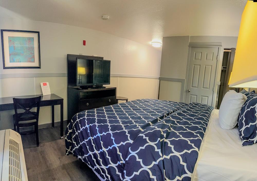 Best Motel photo 7