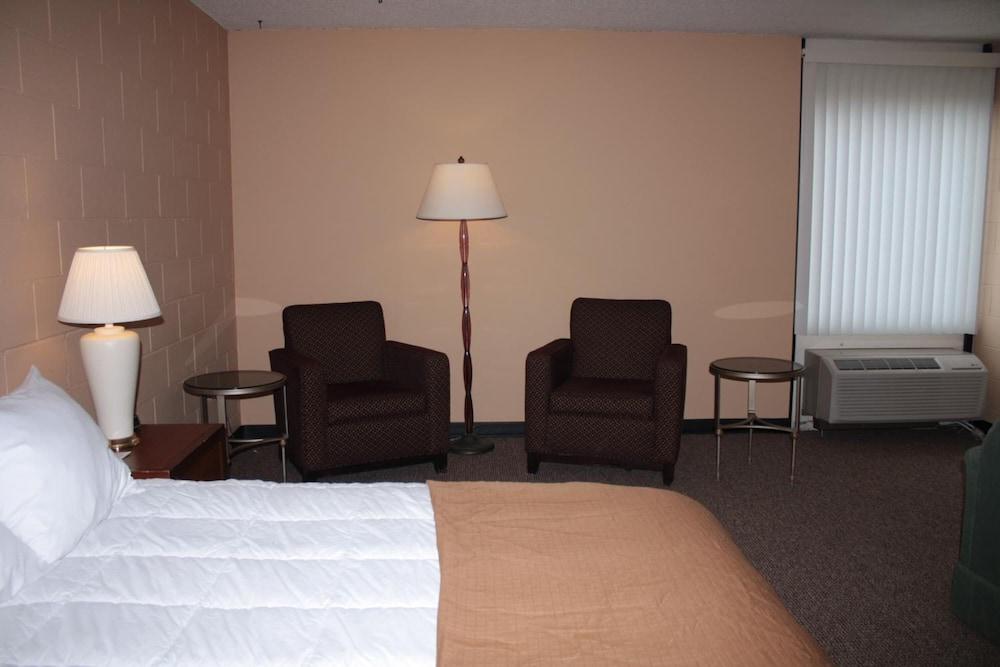 Sunlac Inn photo 19