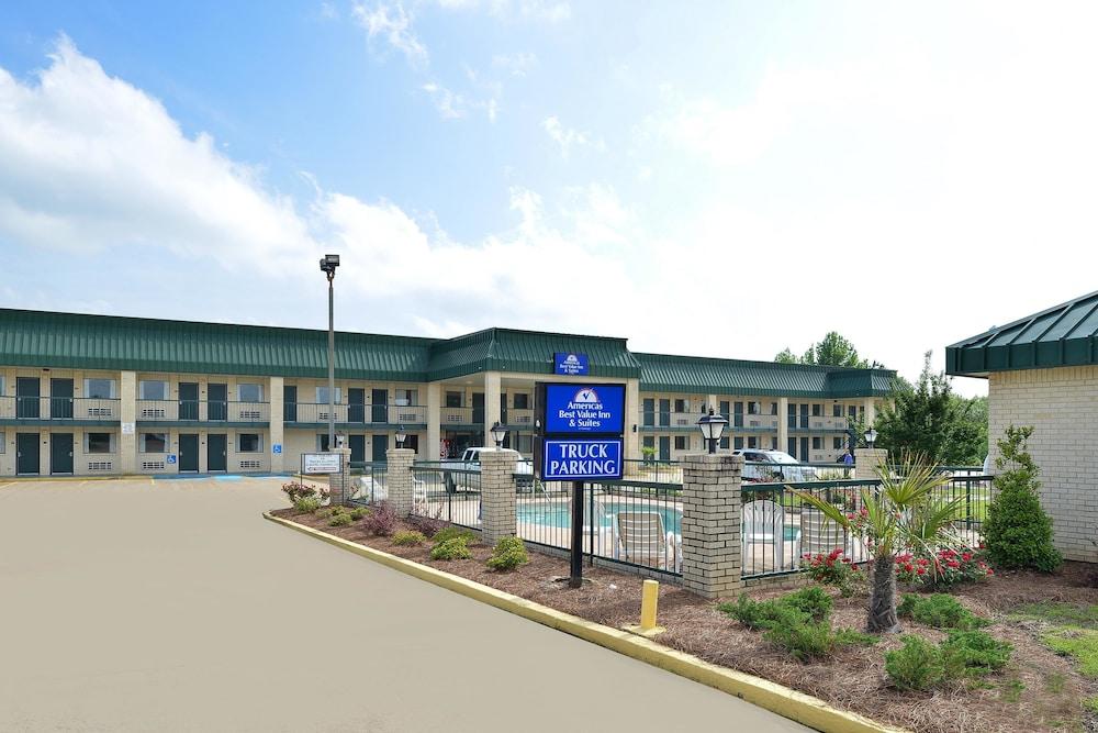 Americas Best Value Inn Winona photo 23