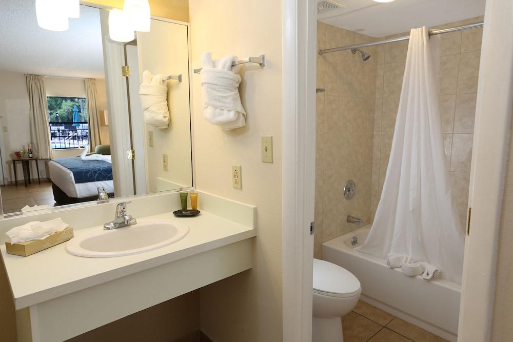 Seasons Florida Resort photo 15