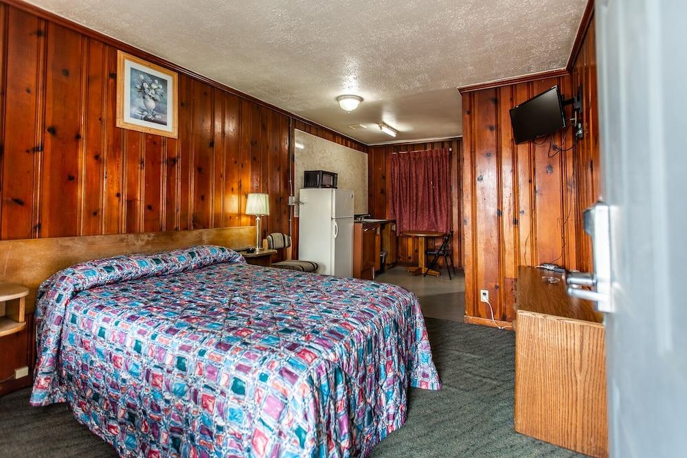Autzen Inn photo 39