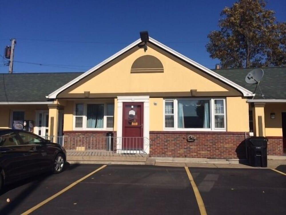 Budget Inn — hotel in Tonawanda