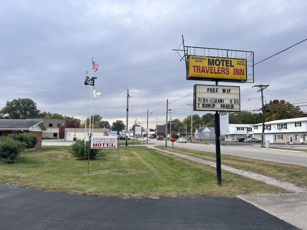 Traveler's Inn Motel photo 3