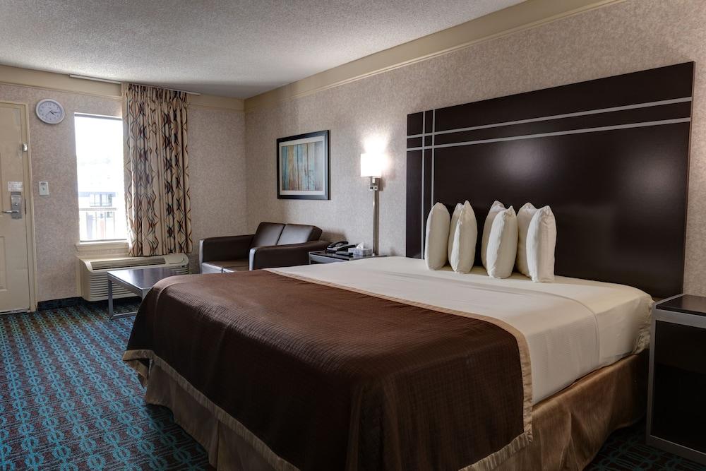 Deluxe Inn Fayetteville - I-95 Exit 49 photo 10