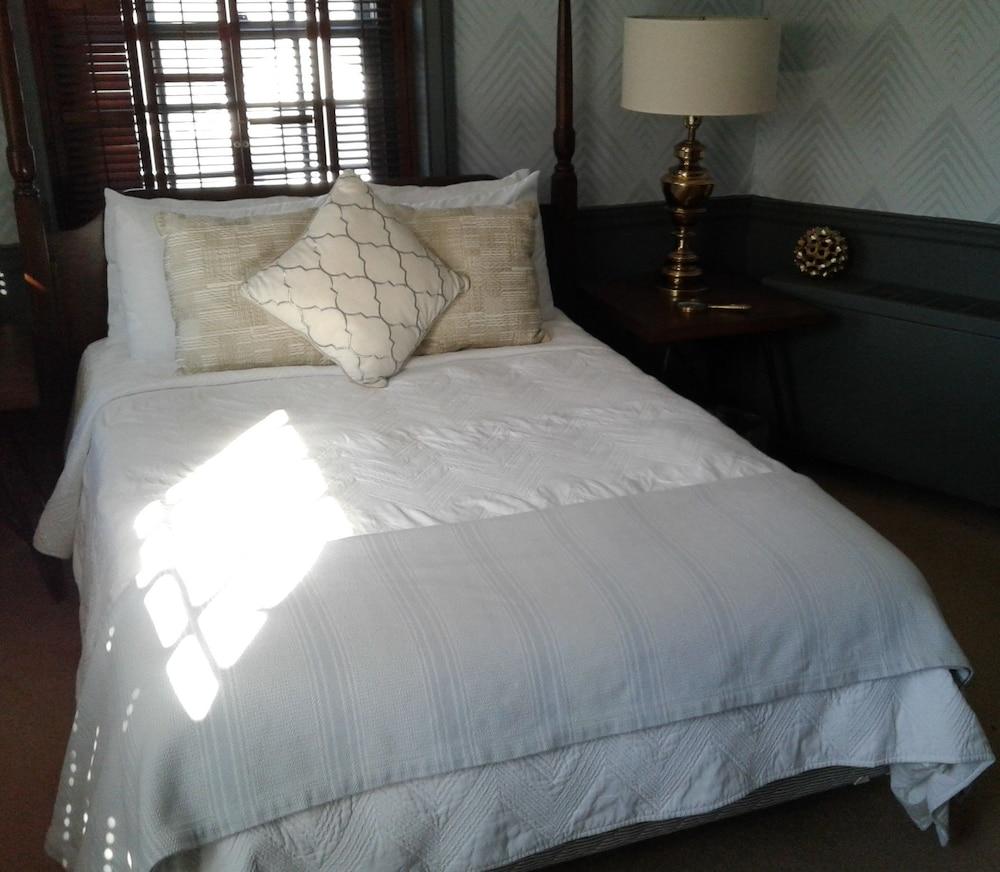 The Brick Hotel photo 9