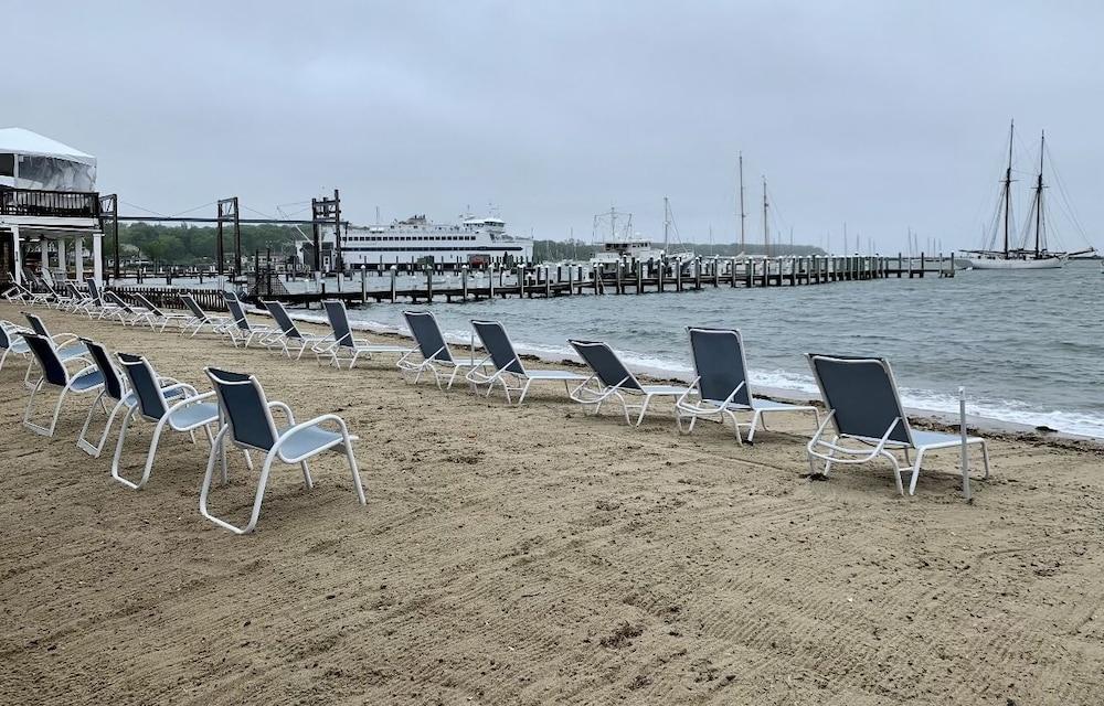 Vineyard Harbor Motel - Private Beach photo 26