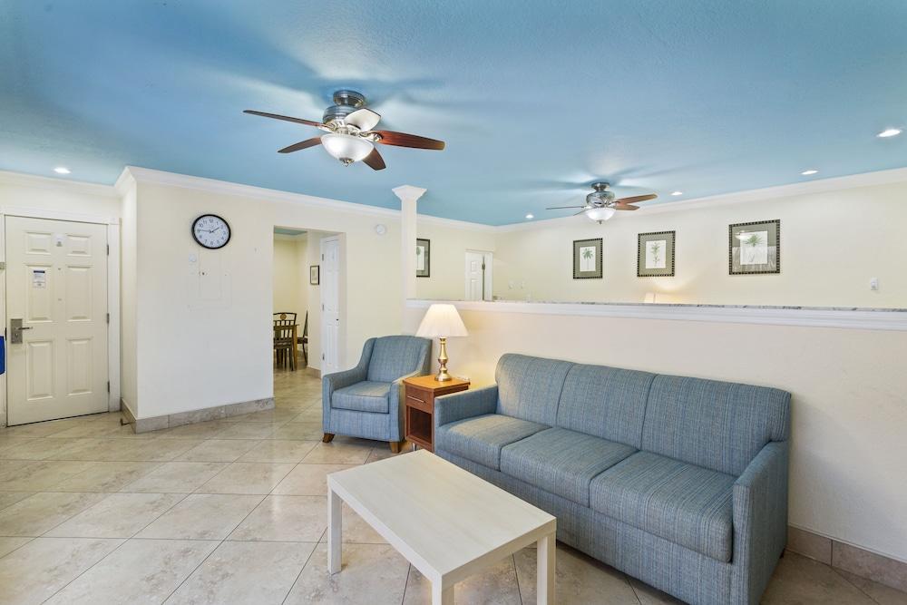 Bayview Plaza Waterfront Resort photo 67