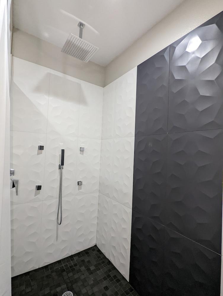 Crystal Inn Jacinto City photo 6