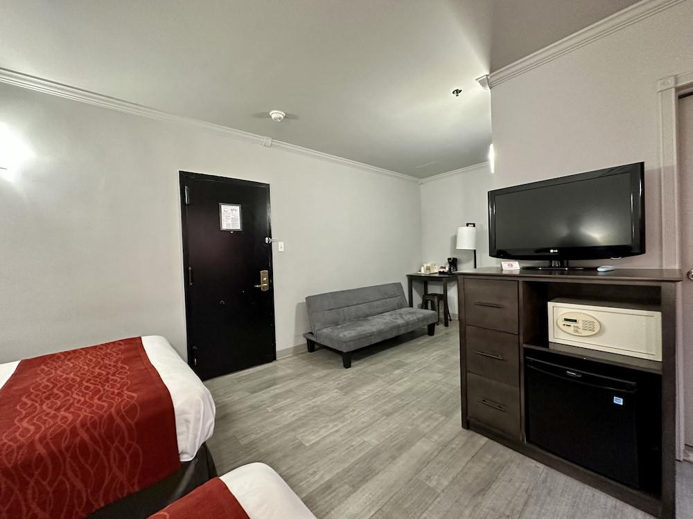 Heritage Hotel photo 12