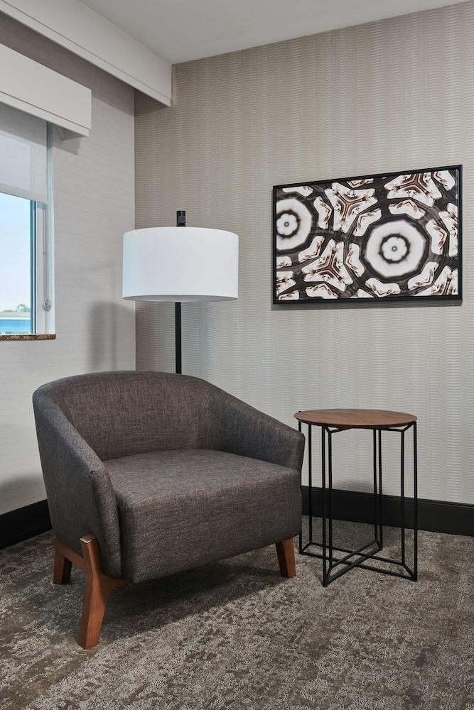DoubleTree by Hilton Fullerton photo 38