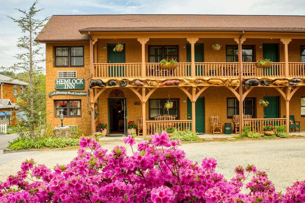 Hemlock Inn photo 1