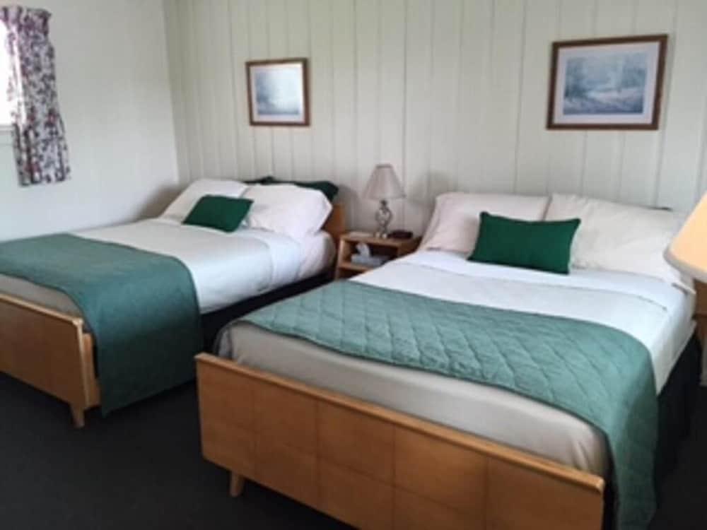 Rock Ledge Motel photo 2