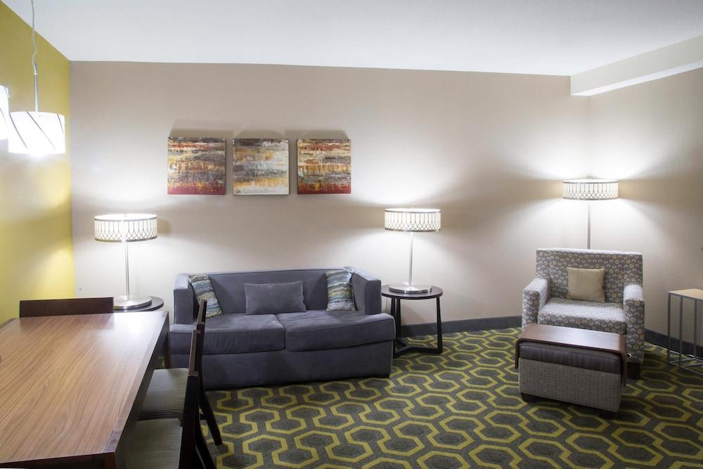 TownePlace Suites Oxford photo 27
