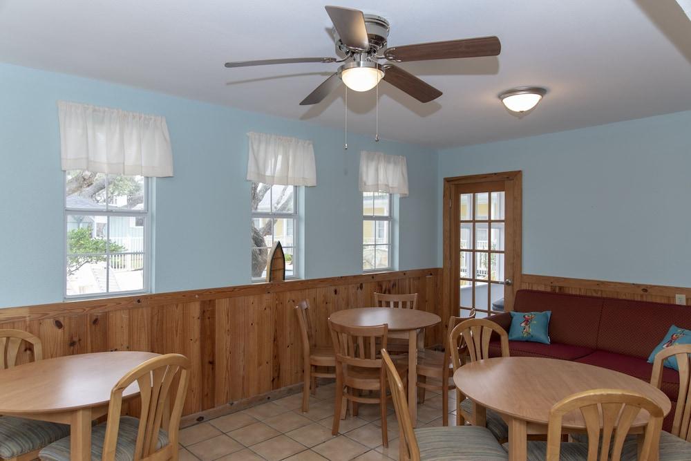 Pelican Bay Resort photo 62