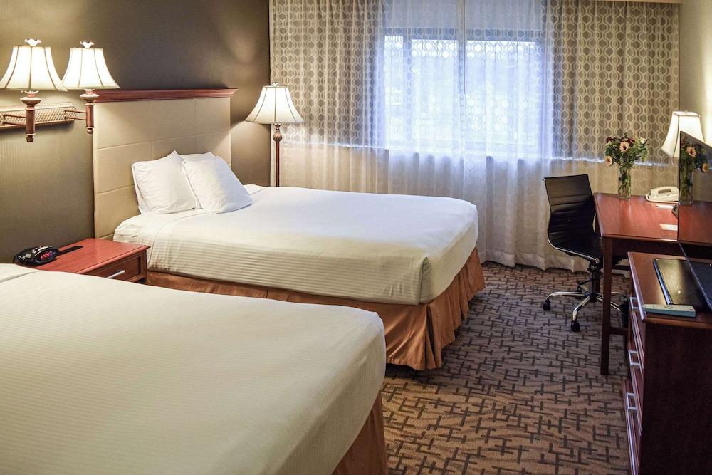 Best Western Plus Downtown Tacoma photo 32