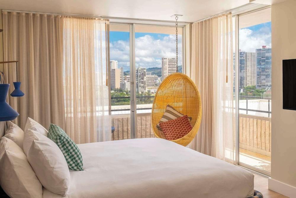 Wayfinder Waikiki photo 7