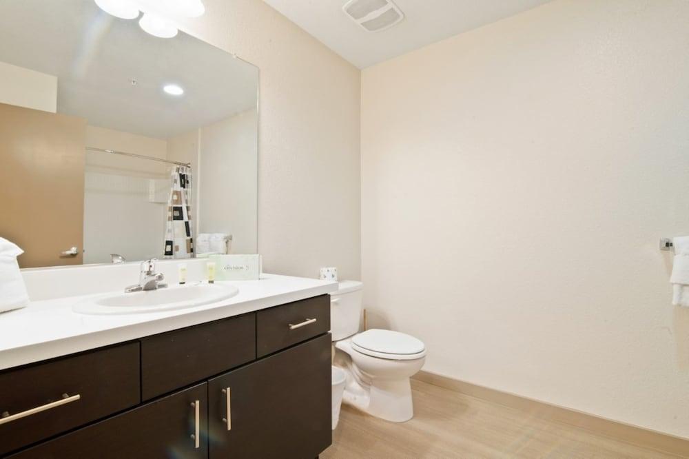 Global Luxury Suites Sunnyvale North photo 12