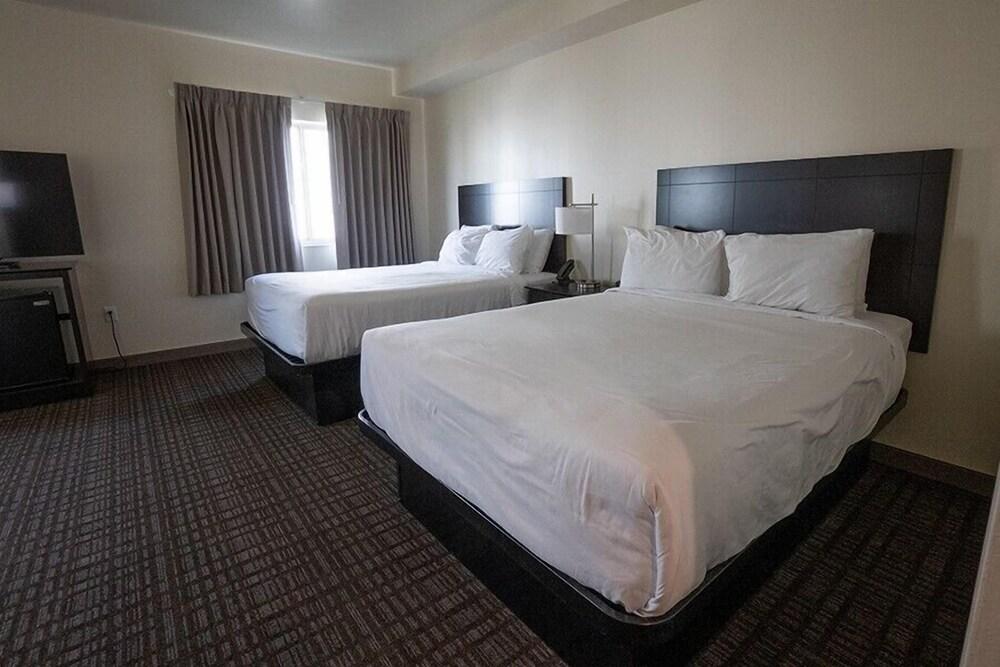 Cobblestone Inn & Suites - Sheldon photo 20