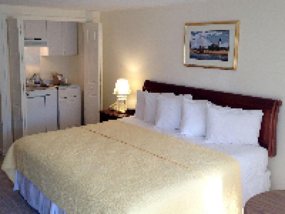 Craigville Beach Inn photo 21