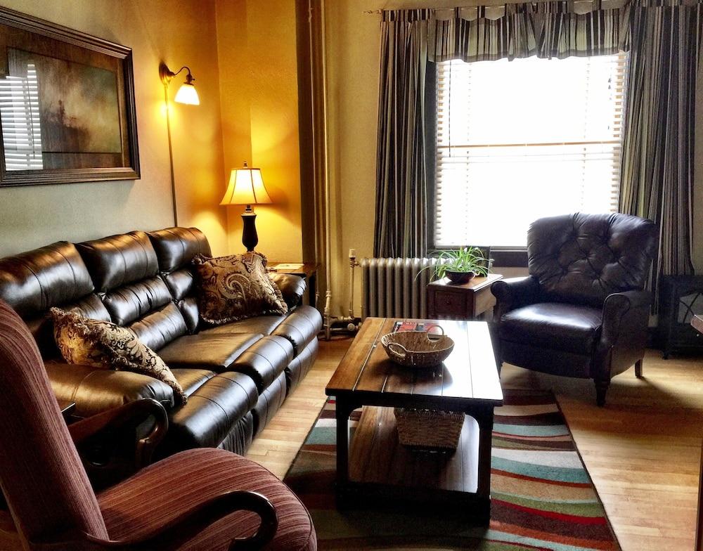 Murray Hotel photo 38