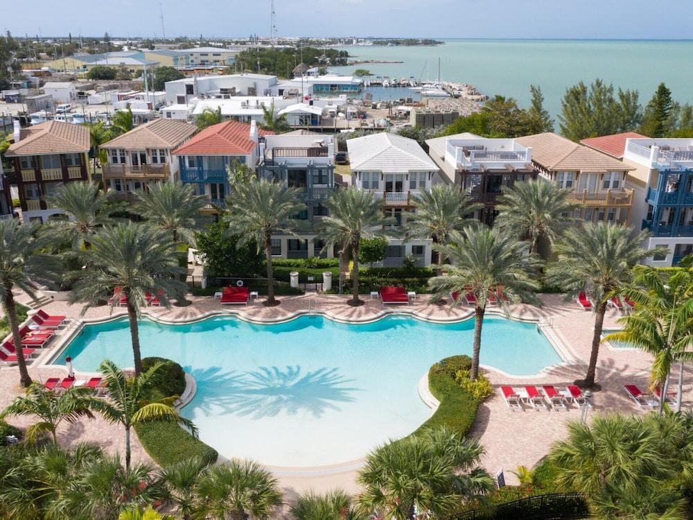 Marlin Bay Resort & Marina photo 1