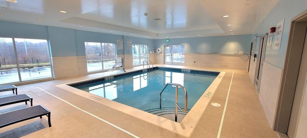 Holiday Inn Express White Marsh by IHG photo 17