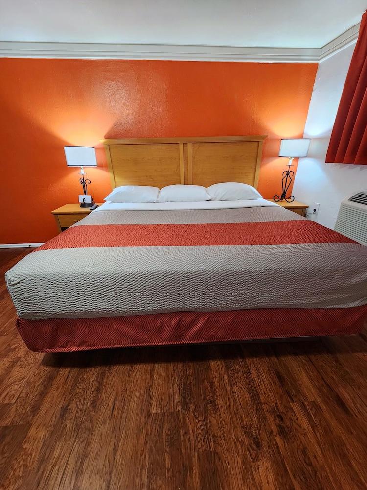 Motel 6 Canon City, CO photo 23