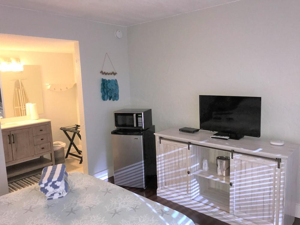 Bonita Beach Inn and Suites photo 25