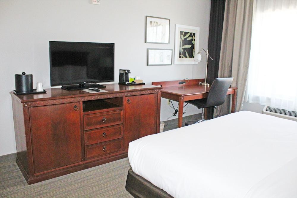 Independence Stay Hotel & Suites photo 12