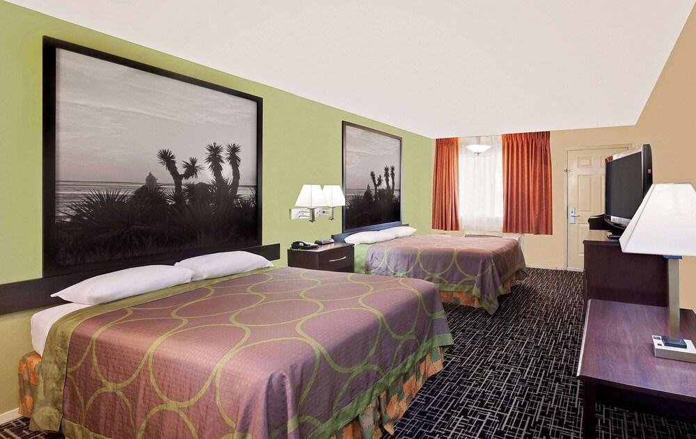 Super 8 by Wyndham Corpus Christi Northwest photo 7