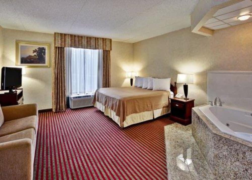 Quality Inn & Suites Somerset Downtown photo 30